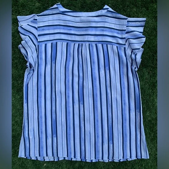 ELLE short sleeve blouse with blue vertical stripe - Picture 4 of 5